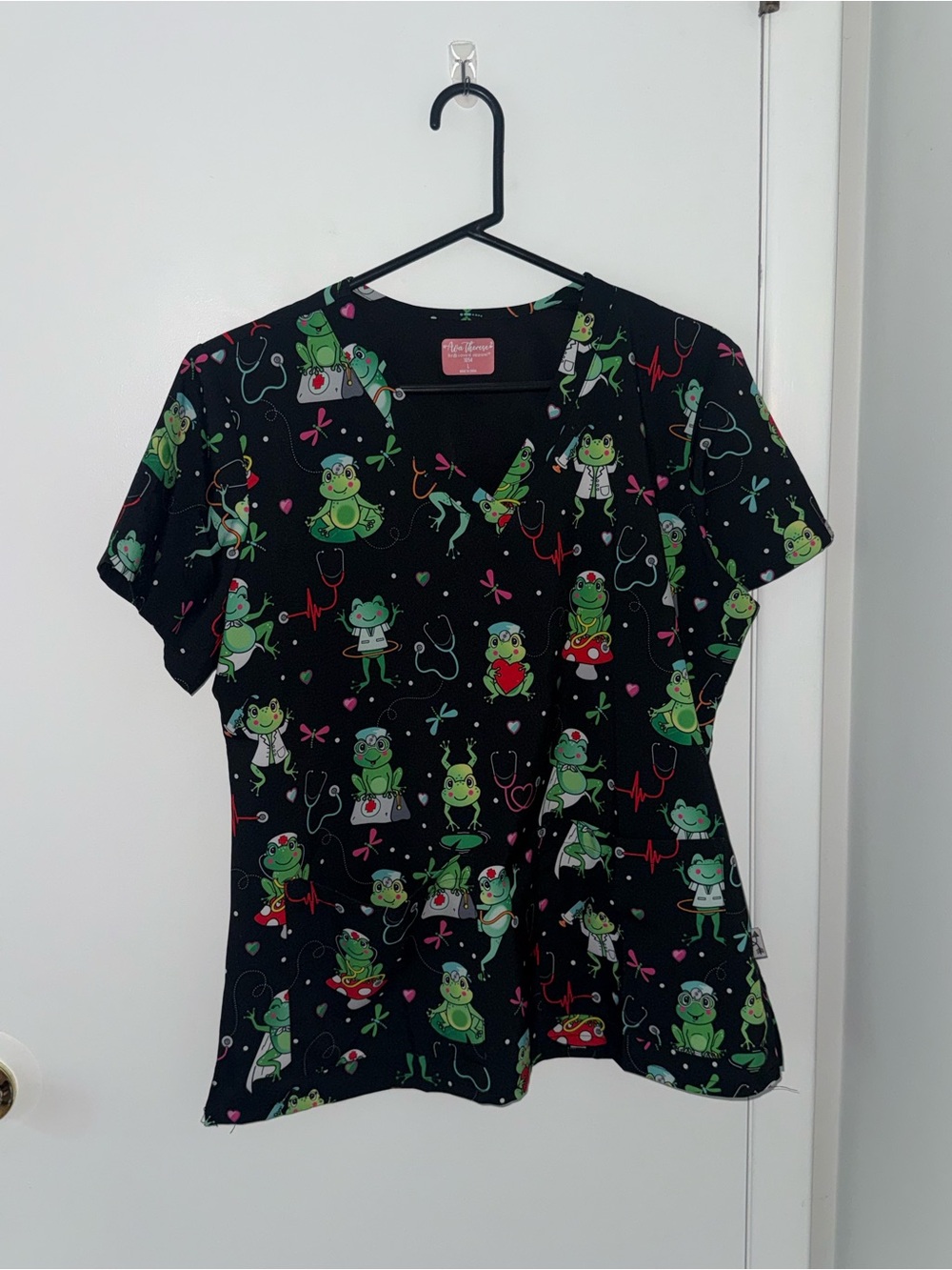 Black Frog Print Short Sleeve Medical Top
